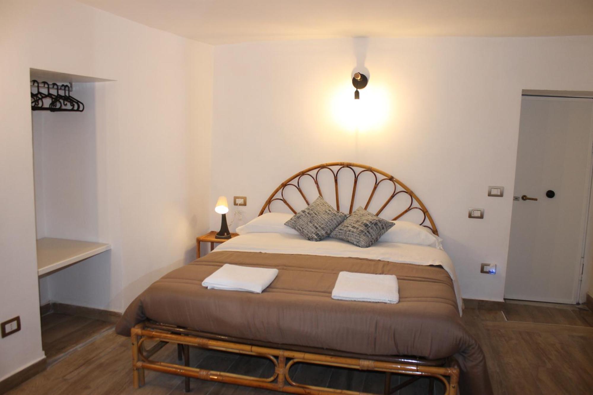 Appartamento In Piazza Naples Exterior photo